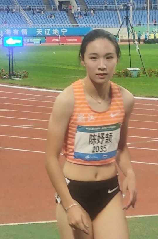 和追平全国, 可以说是本, He 和追平全国, 可以说是本, He