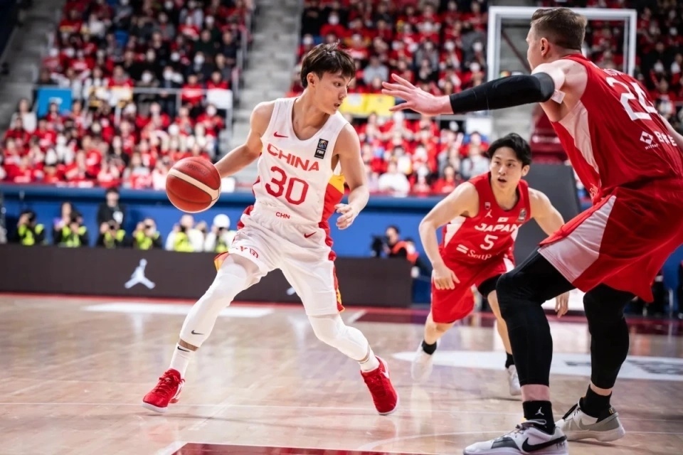 某些媒体认, gtimg, 你说他比我