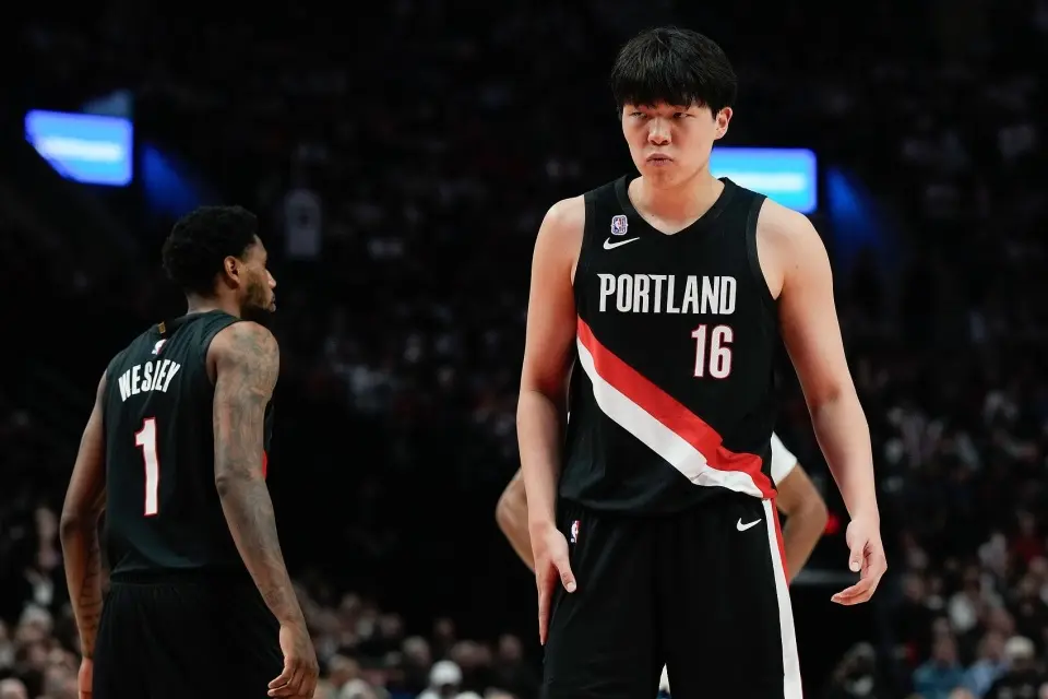 中得到, div 中得到, div